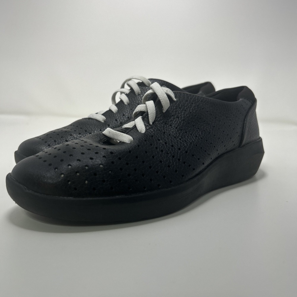 Clarks Collection Kayleigh Aster Black Leather Sneaker Women's Size 7‎